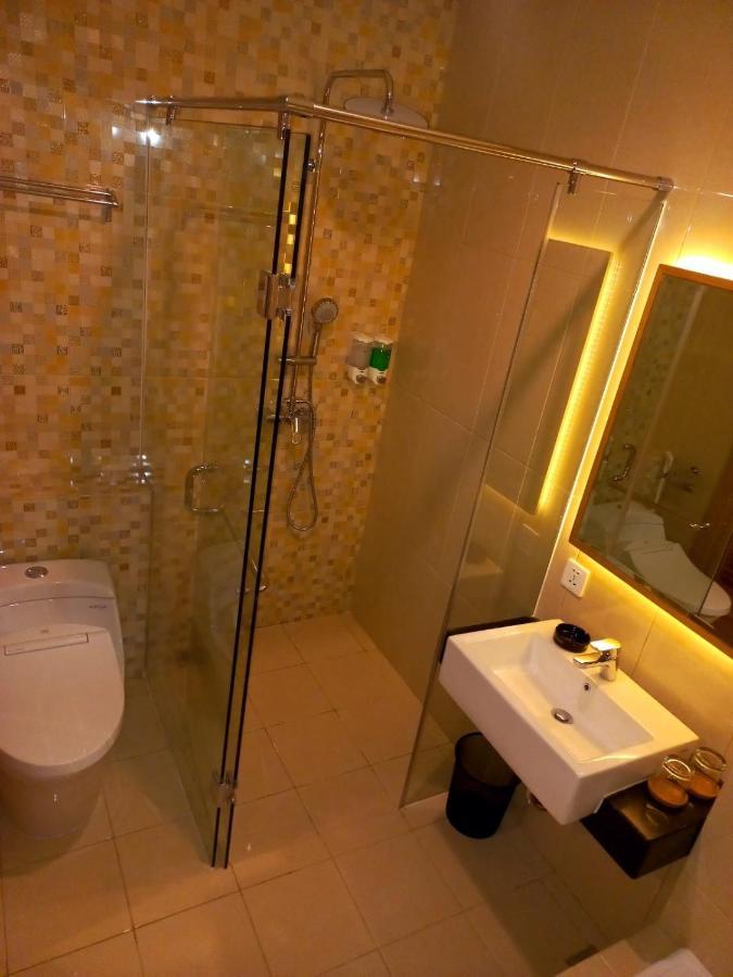Unuma Hotel Джакарта Экстерьер фото