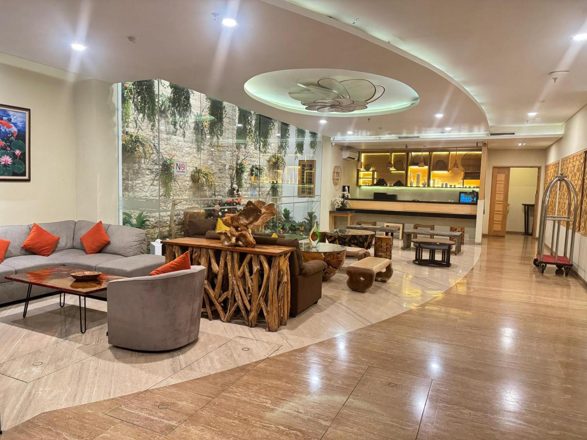 Unuma Hotel Джакарта Экстерьер фото